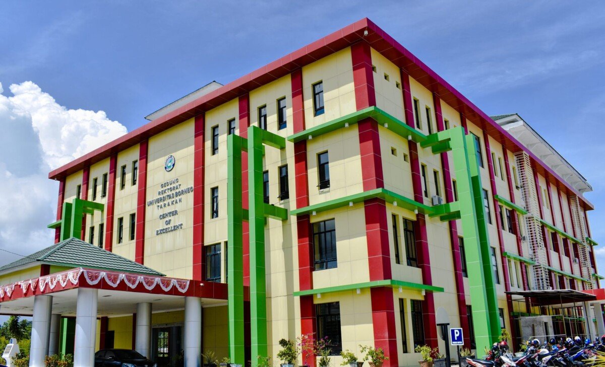 Pemutusan kontrak kerja oleh UBT Tarakan terhadap 14 pegawainya.